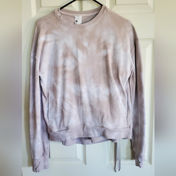 All in motion as set - Picture 2 of 7